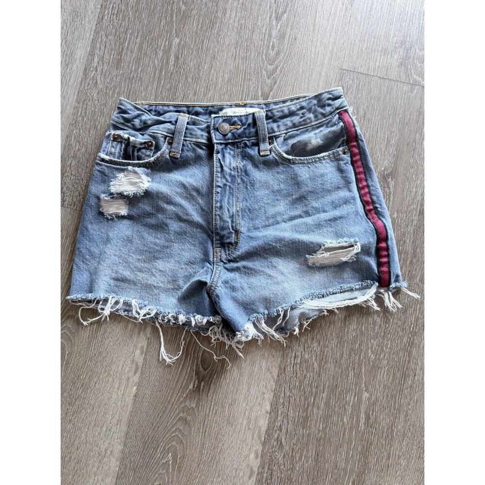 Abercrombie Fitch High Rise 4 Inch Distressed Denim Shorts‎ Womens Size 24/00